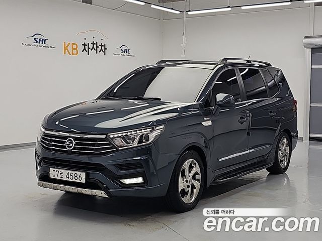 KG Mobility (SsangYong) Korando Turismo 4WD Extreme Sport 9-Seater 2019 — фото 1