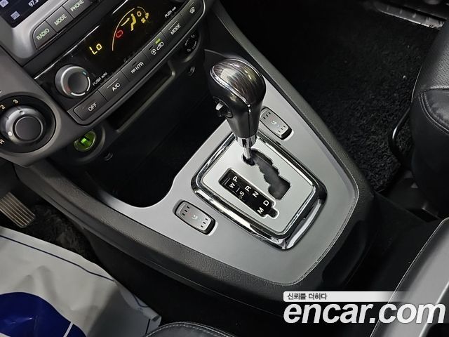 KG Mobility (SsangYong) Korando Turismo 4WD Extreme Sport 9-Seater 2019 — фото 8