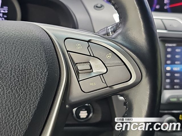 KG Mobility (SsangYong) Korando Turismo 4WD Extreme Sport 9-Seater 2019 — фото 20