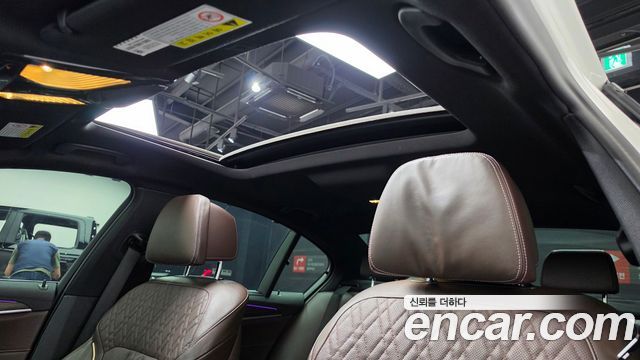 BMW 5 Series (G30) 520d xDrive M Sport Package Plus 2020 — фото 19