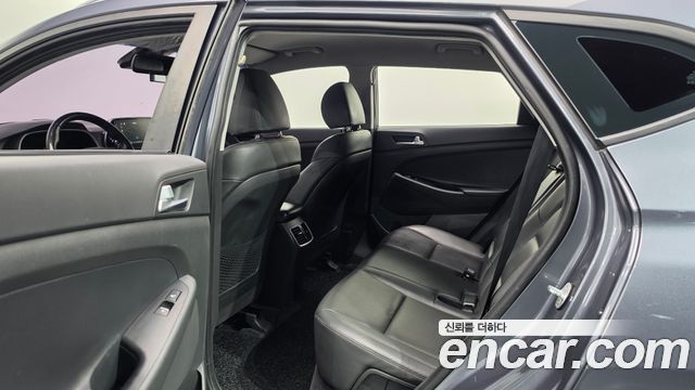 Hyundai Tucson Diesel 2.0 2WD Modern 2019 — фото 15