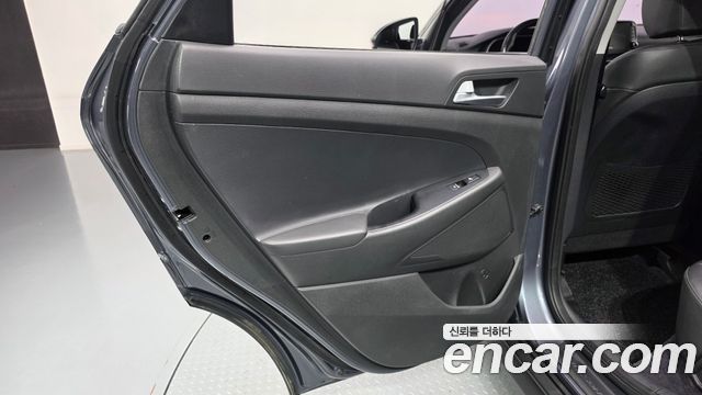 Hyundai Tucson Diesel 2.0 2WD Modern 2019 — фото 31