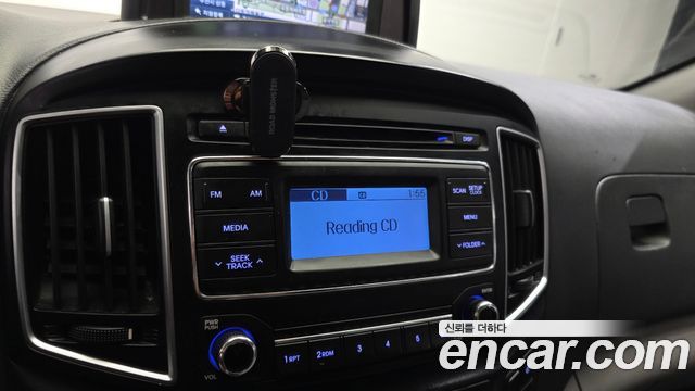 Hyundai Grand Starex 3-Seater VAN Smart 2018 — фото 17