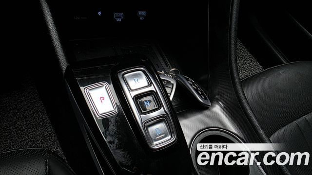 Hyundai Sonata (DN8) 2.0 Premium Family 2020 — фото 9