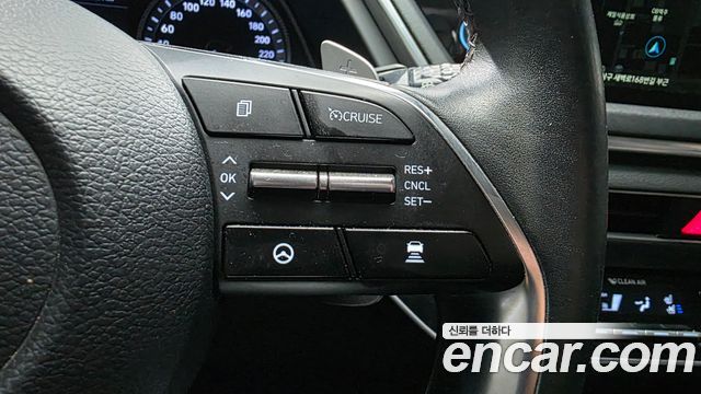 Hyundai Sonata (DN8) 2.0 Premium Family 2020 — фото 16