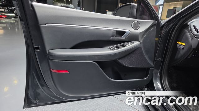 Hyundai Sonata (DN8) 2.0 Premium Family 2020 — фото 24