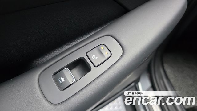 Hyundai Sonata (DN8) 2.0 Premium Family 2020 — фото 28