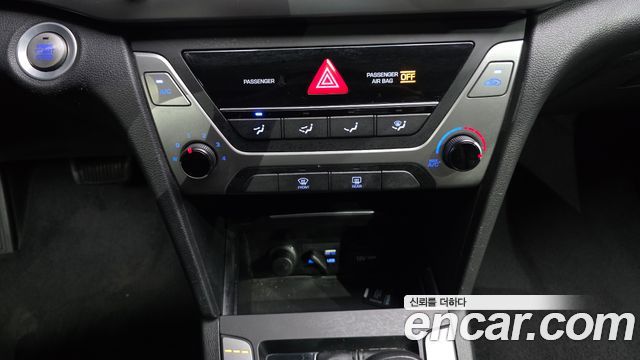 Hyundai Avante (AD) 1.6 GDI Value Plus 2017 — фото 20