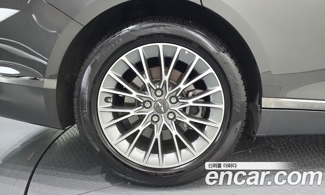 Genesis G80 (RG3) Gasoline 2.5 Turbo AWD 2022 — фото 5