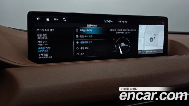 Genesis G80 (RG3) Gasoline 2.5 Turbo AWD 2022 — фото 17