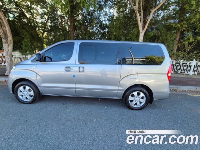 Hyundai Grand Starex 4WD Wagon 12-Seater Smart 2020 — фото 3