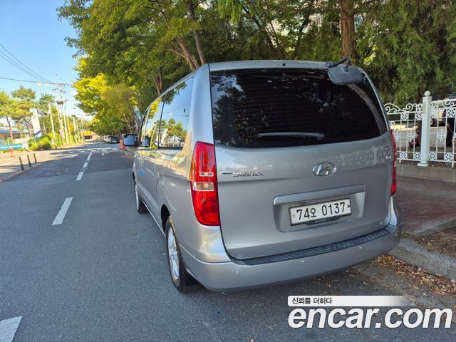 Hyundai Grand Starex 4WD Wagon 12-Seater Smart 2020 — фото 4