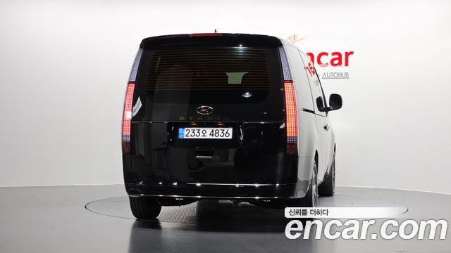 Hyundai Staria HEV 1.6 Lounge 7-Seater Inspiration 2025 — фото 4