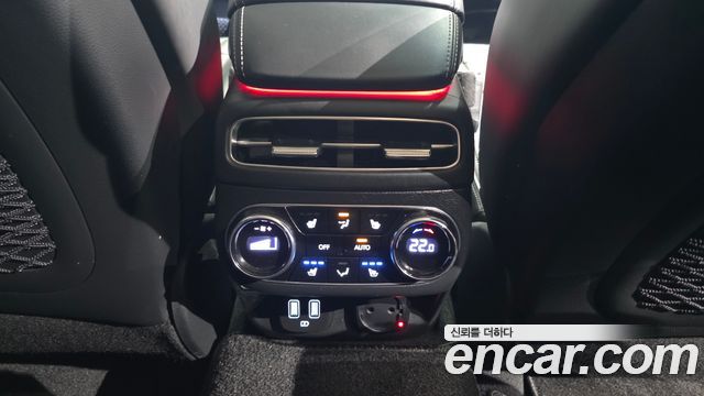 Genesis GV70 2.5T Gasoline AWD 2023 — фото 19