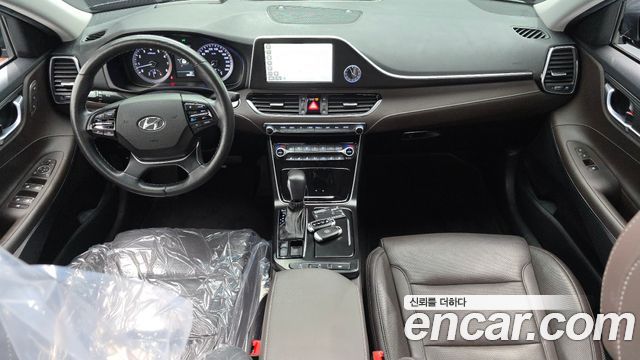 Hyundai Grandeur (IG) 3.0 Exclusive Special 2018 — фото 7