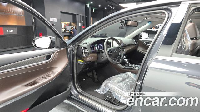 Hyundai Grandeur (IG) 3.0 Exclusive Special 2018 — фото 10