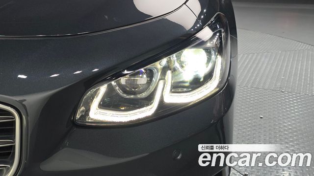Hyundai Grandeur (IG) 3.0 Exclusive Special 2018 — фото 22