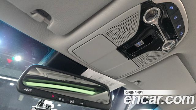 Hyundai Grandeur (IG) 3.0 Exclusive Special 2018 — фото 34