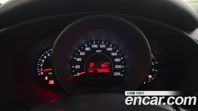 Kia Soul 1.6 GDi Prestige 2015 — фото 8
