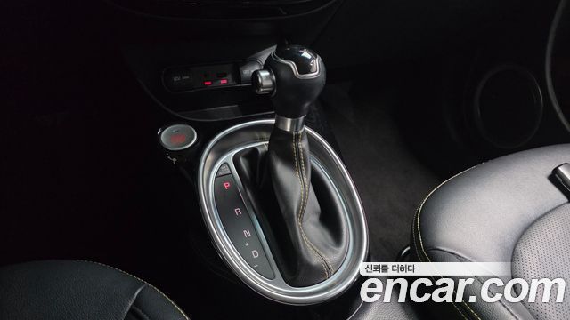 Kia Soul 1.6 GDi Prestige 2015 — фото 9