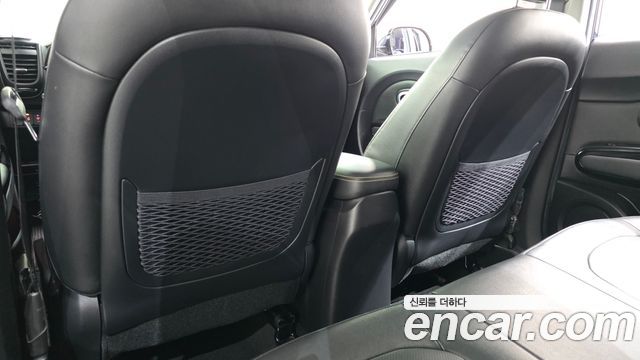 Kia Soul 1.6 GDi Prestige 2015 — фото 13