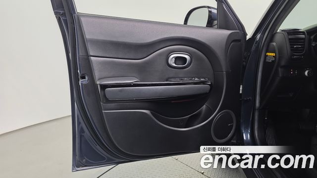 Kia Soul 1.6 GDi Prestige 2015 — фото 24