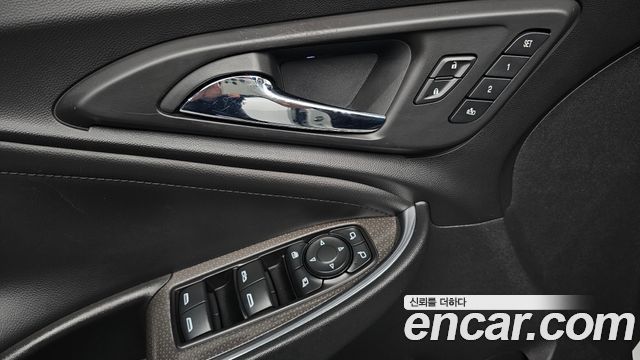 Chevrolet Malibu 2.0 Turbo LT Permium 2018 — фото 28