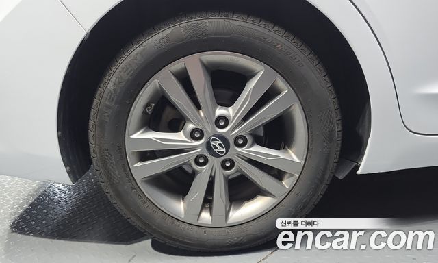 Hyundai Avante (AD) 1.6 GDI Smart Special 2016 — фото 5