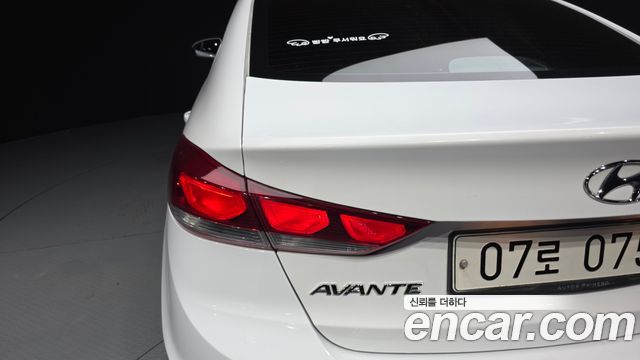 Hyundai Avante (AD) 1.6 GDI Smart Special 2016 — фото 23