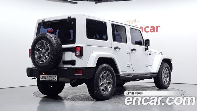 Jeep Wrangler (JK) 3.6 Sahara 4Door 2016 — фото 2
