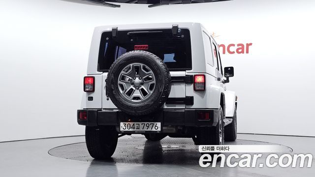 Jeep Wrangler (JK) 3.6 Sahara 4Door 2016 — фото 4