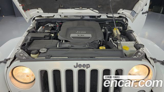 Jeep Wrangler (JK) 3.6 Sahara 4Door 2016 — фото 6