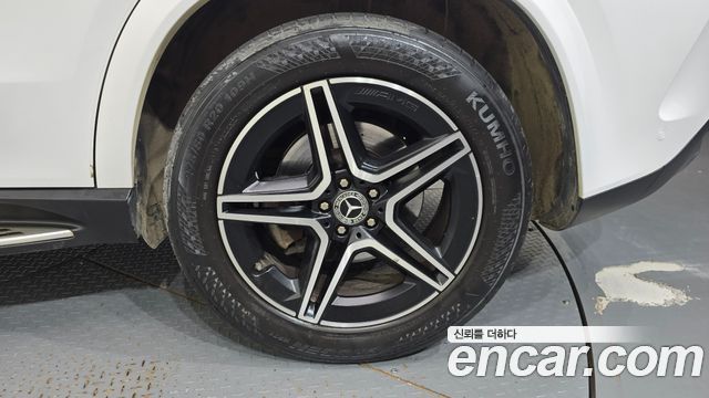 Mercedes-Benz GLE-Class (W167) GLE450 4MATIC 2019 — фото 21