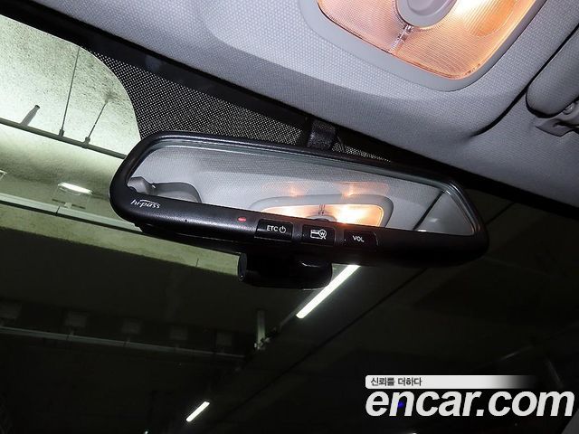 Kia Pride 1.6 GDI Hatchback Prestige 2014 — фото 20