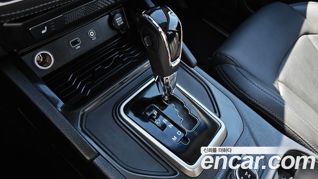 KG Mobility (SsangYong) Rexton Sports Diesel 2.2 2WD Adventure 2018 — фото 9
