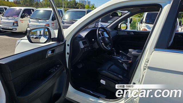 KG Mobility (SsangYong) Rexton Sports Diesel 2.2 2WD Adventure 2018 — фото 10