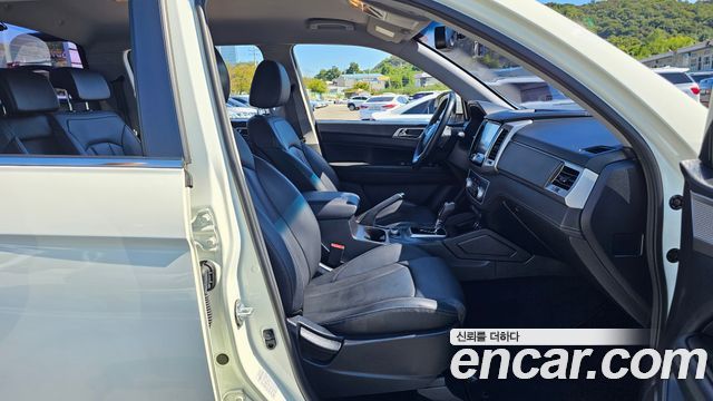 KG Mobility (SsangYong) Rexton Sports Diesel 2.2 2WD Adventure 2018 — фото 11