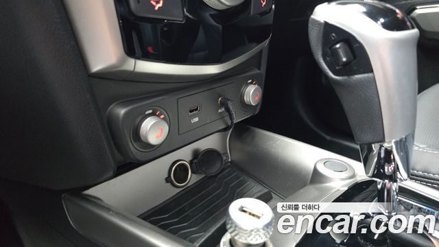 KG Mobility (SsangYong) Tivoli Diesel Edge Edition 2WD 2017 — фото 17