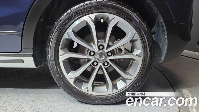 KG Mobility (SsangYong) Tivoli Diesel Edge Edition 2WD 2017 — фото 21
