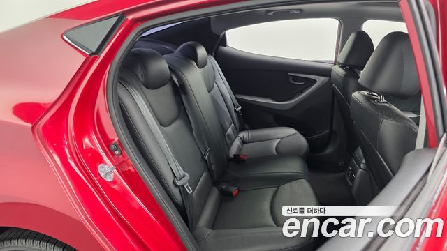 Hyundai Avante 1.6 GDi Modern Standard 2014 — фото 11