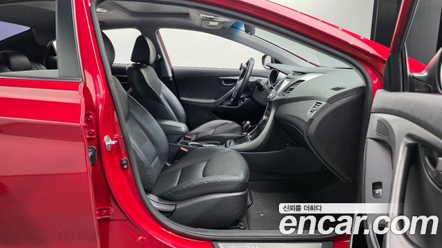 Hyundai Avante 1.6 GDi Modern Standard 2014 — фото 26