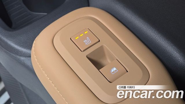 Hyundai Santa Fe (MX5) HEV 1.6 4WD Calligraphy 2024 — фото 19