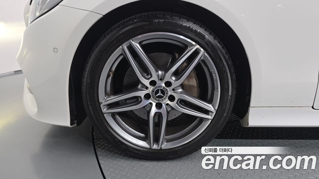 Mercedes-Benz E-Class (W213) E220d Coupe 2018 — фото 5
