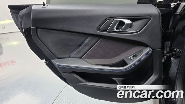 BMW 2 Series Gran Coupe (F44) 220i M Sports 2024 — фото 31