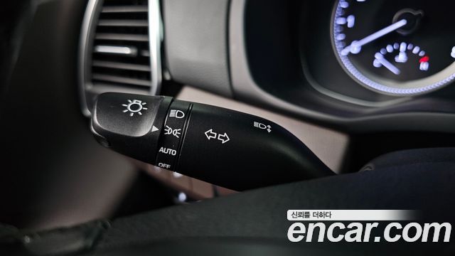 Hyundai Grandeur (IG) 2.4 Premium 2019 — фото 20