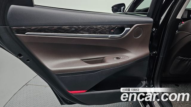 Hyundai Grandeur (IG) 2.4 Premium 2019 — фото 25