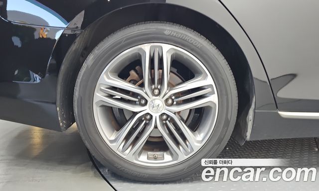 Hyundai Grandeur (IG) 2.4 Premium 2019 — фото 36
