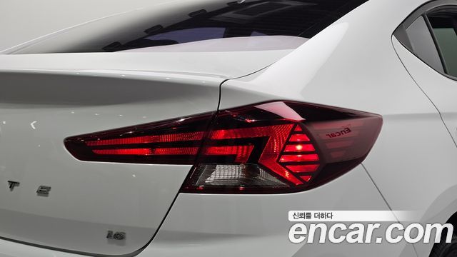Hyundai Avante (AD) 1.6 Smart Choice 2020 — фото 23