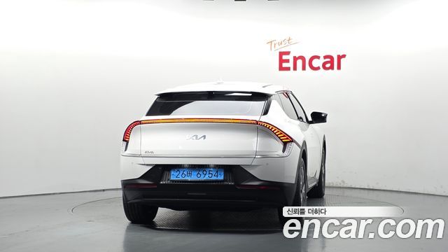 Kia EV6 Long Range Air 2022 — фото 4