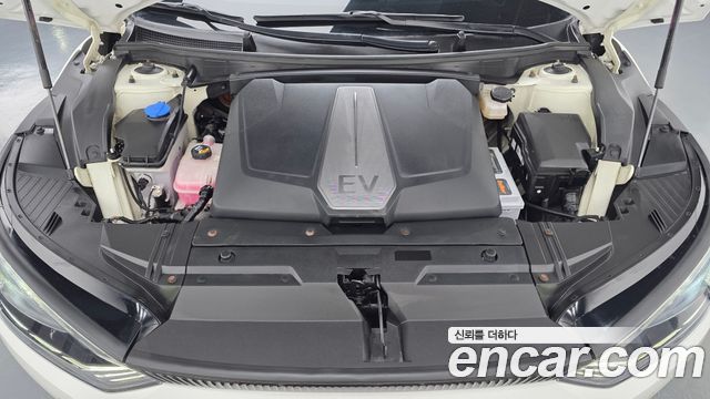 Kia EV6 Long Range Air 2022 — фото 6